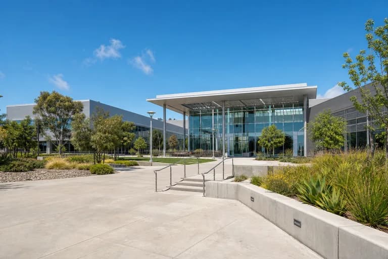 College of Alameda campus