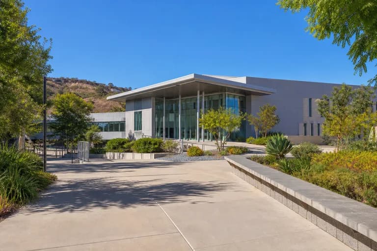 College of the Canyons campus